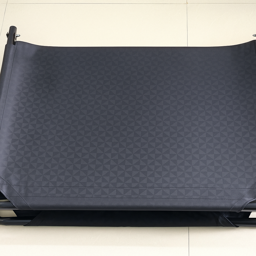 Foldable Elevated Dog Bed – Heavy-Duty, Portable & Washable